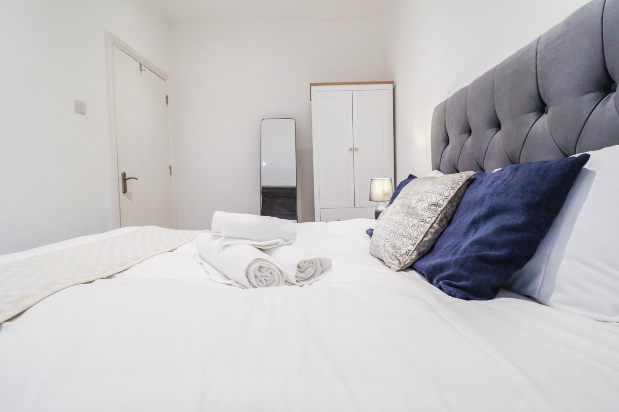 Stylish 1 Bedroom Apartment In Central Londra Esterno foto