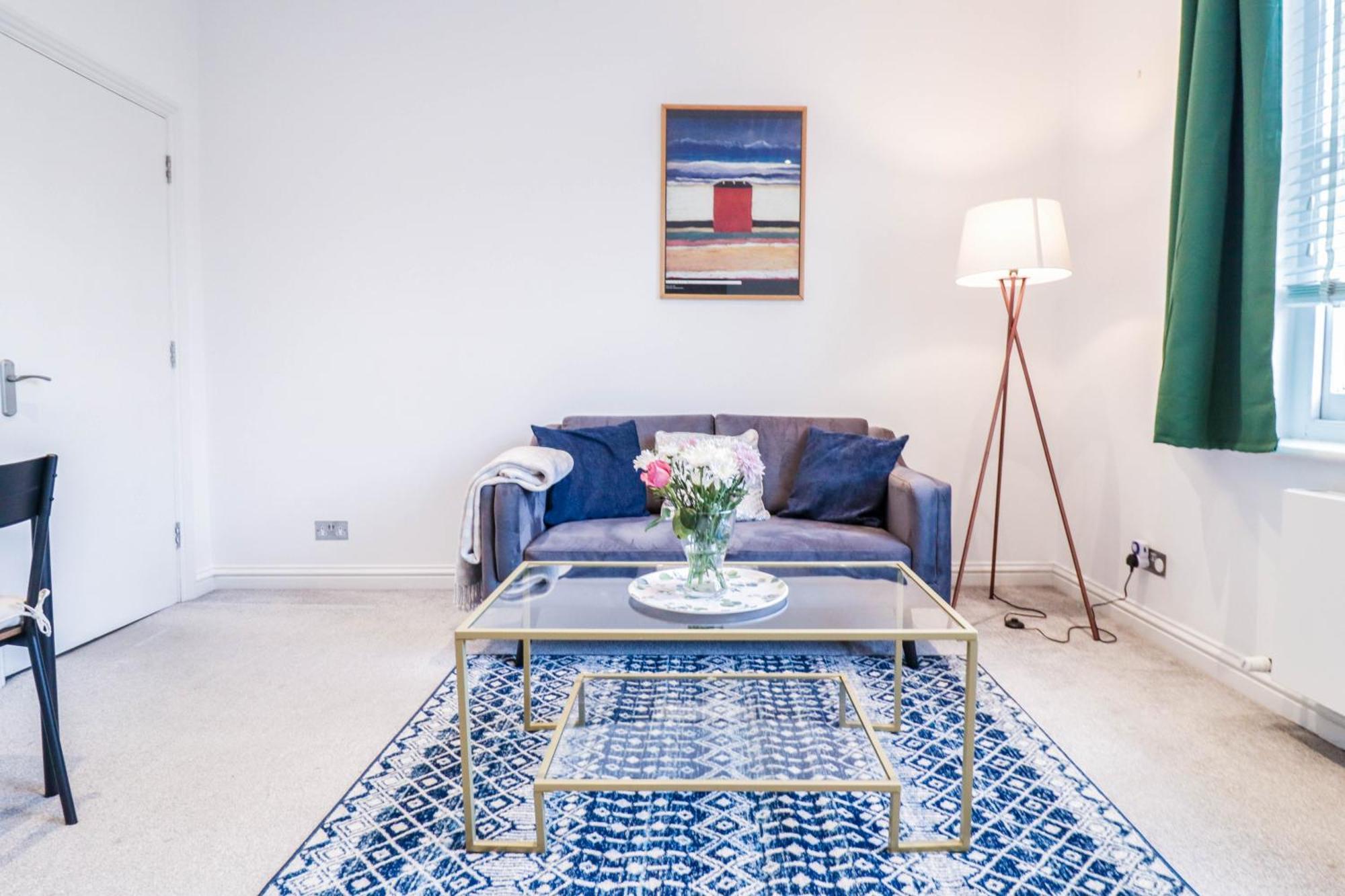 Stylish 1 Bedroom Apartment In Central Londra Esterno foto